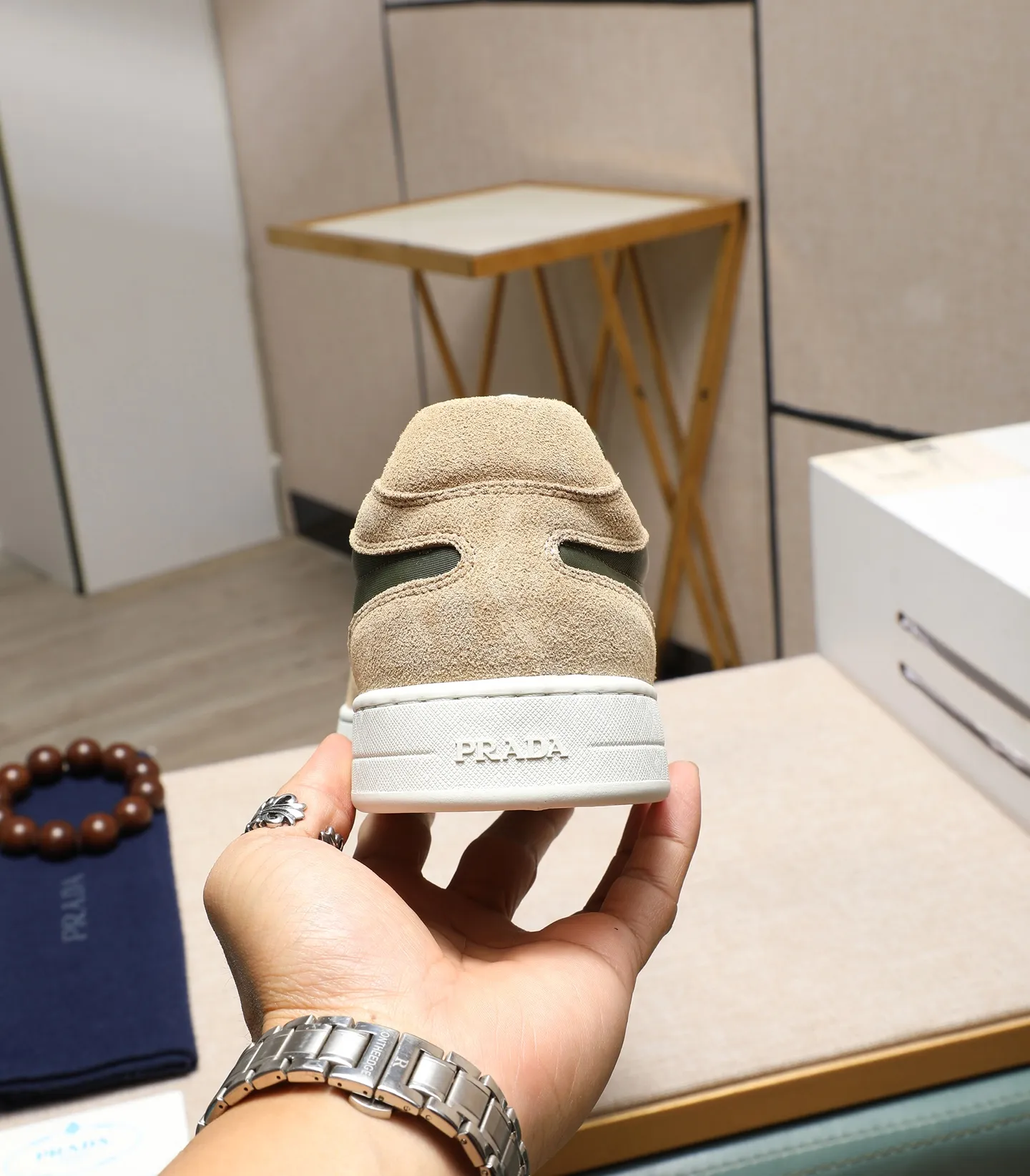 Men's men's shoes💰440🌹🌹[PRADA—Prada] latest model🙈original replica! 👟👟👟Available here. The workmanship is top-notch. The upper is made of Italian 🇮🇹Imported calfskin. ❗️Breathable genuine leather lining @Suitable for travel. The original version has an enlarged engraved sole, making it suitable for all kinds of travels, showing low-key luxury. Let quality speak for itself. Color: Size: 38-44